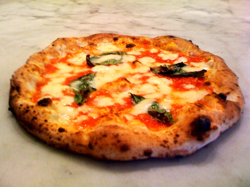 Pizza napoletana